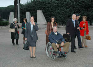 9390.jpg (2396157 byte)