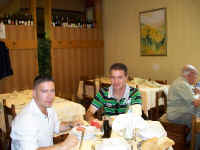 100_0038.jpg (1042161 byte)