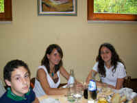 100_0070.jpg (2687572 byte)