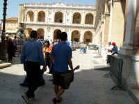 100_0136.jpg (1506886 byte)